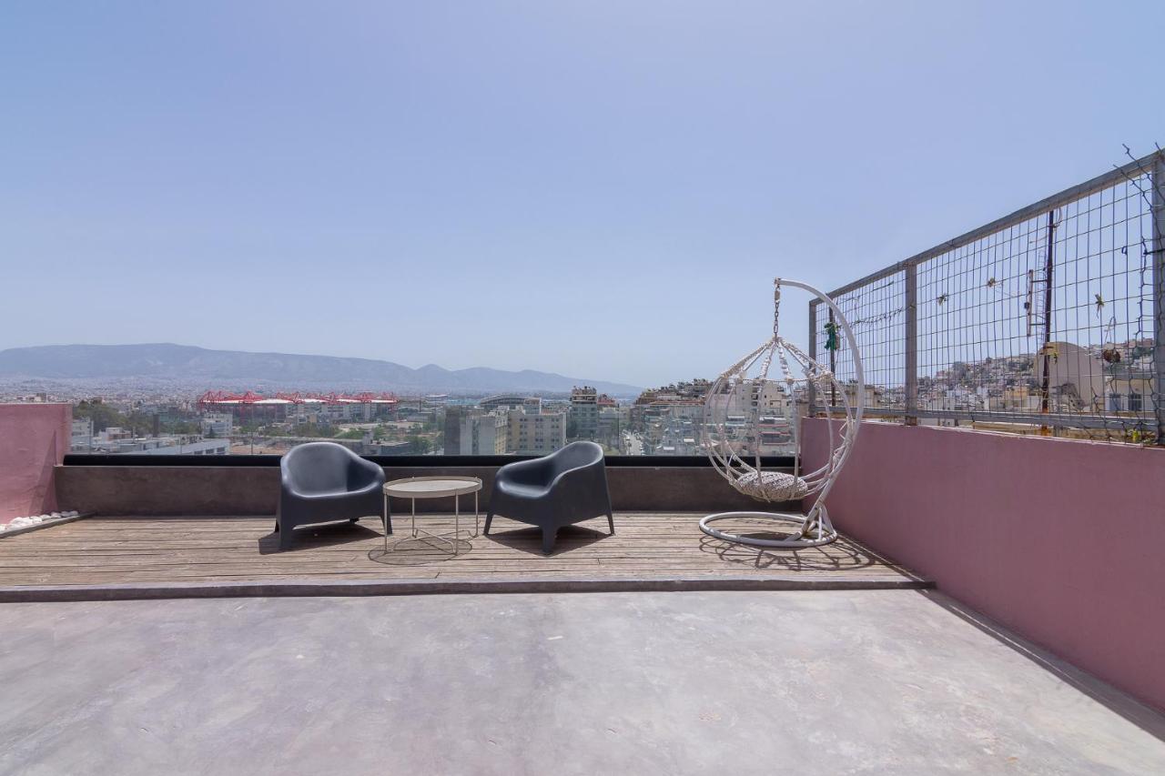 Apartment With Terrace In Pireus Exteriör bild