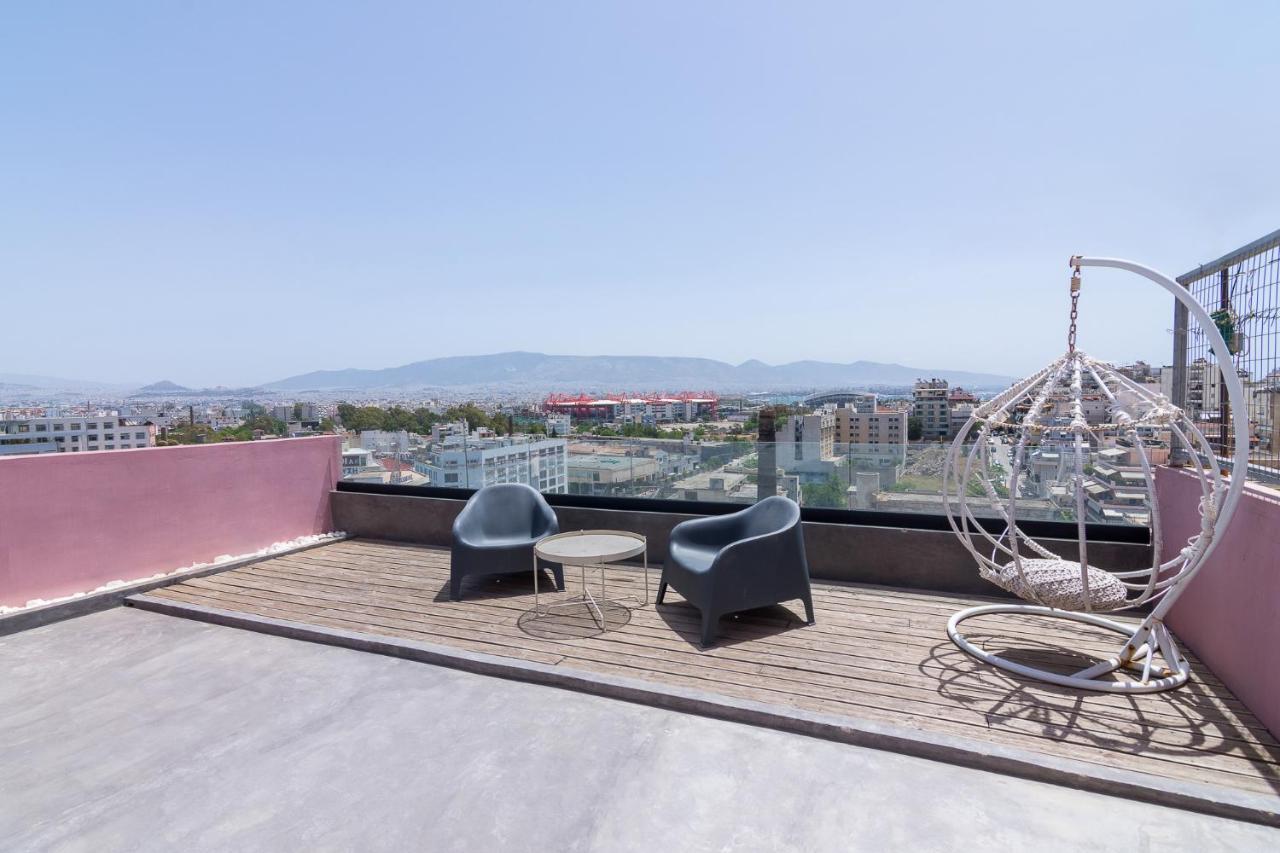 Apartment With Terrace In Pireus Exteriör bild